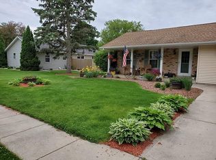 206 S Rochester St, Burlington, WI 53105