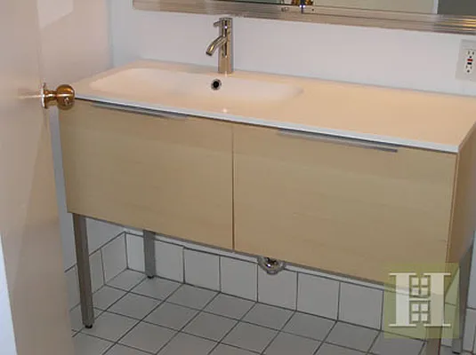 Rented by Halstead Real Estate | media 30
