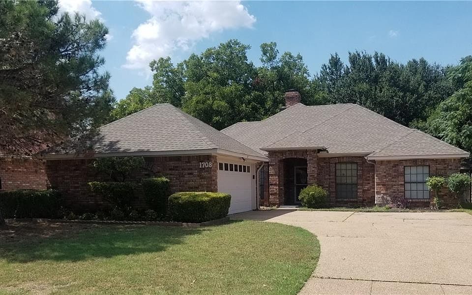 1st image of 1708 Willow Vale Dr