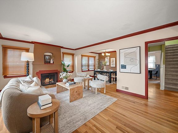 4th image of 1107 W 27th Ave
