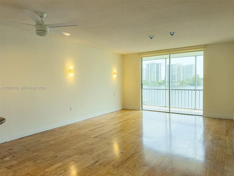 2861 Leonard Dr #F503 — Photo 27