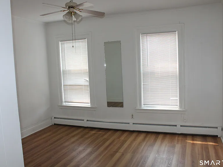 115 S Colony St — Photo 7