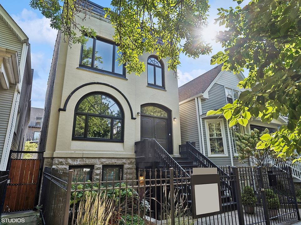 1st image of 2047 W Cuyler Ave