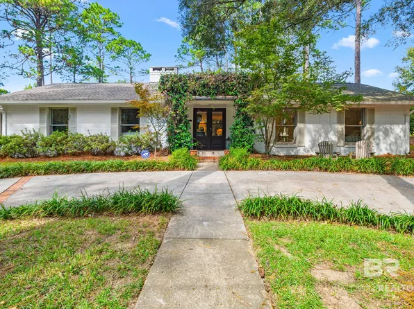 502 Evergreen St, Fairhope, AL 36532