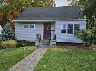 807 Bradley Ave, Flint, MI 48503