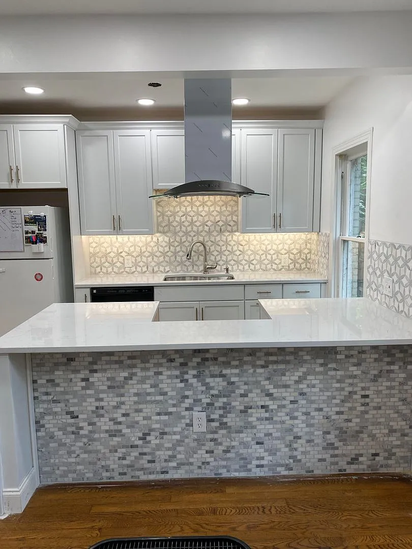 803 East 32nd Street — Photo 2
