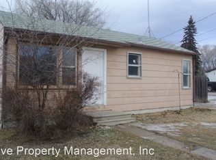 501 10th St NE, Minot, ND 58703