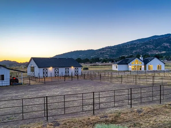 27712 Mountain Dr, Tehachapi, CA 93561