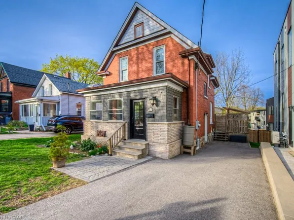 158 Waterloo St, Kitchener, ON N2H 3V7