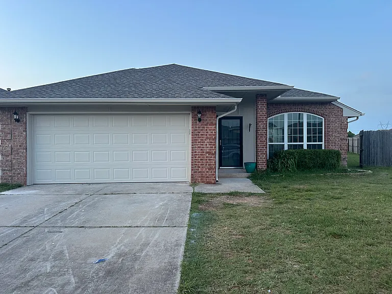 2291 Blue Jay Dr — Photo 2