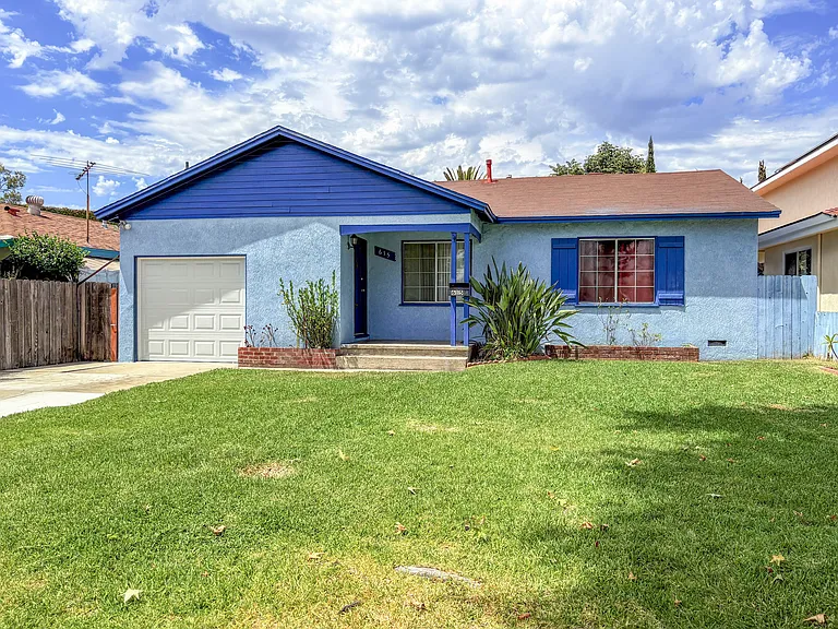 615 Lorena Ave — Photo 1
