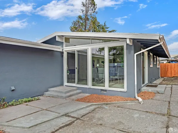 2625 N Kavanagh Rd, San Pablo, CA 94806