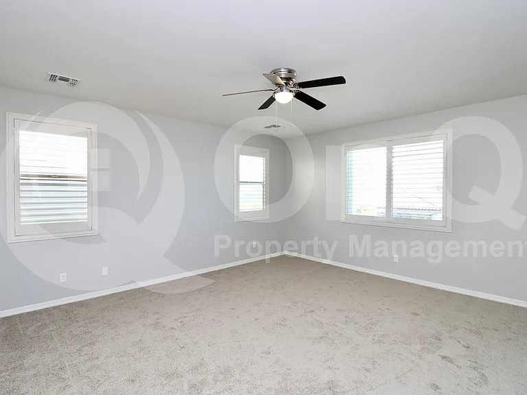4146 E Glacier Pl — Photo 10