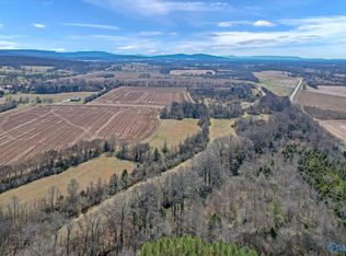 4A Moe Rd, New Market, AL 35761