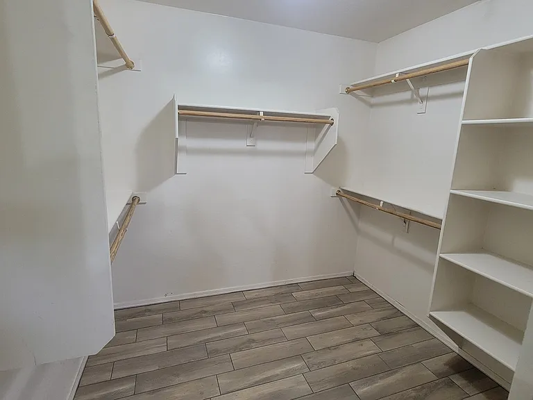 1483 E Douglas St — Photo 7