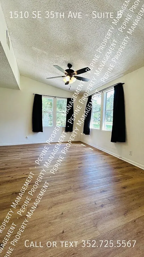 Charming 4-Bedroom Home on a Large Corner Lot — Photo 4