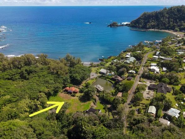 77 Waikoloa Rd, Hana, HI 96713