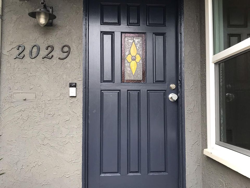 1st image of 2029 Ashland Ave
