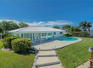 4595 Clearwater Harbor Dr N, Largo, FL 33770