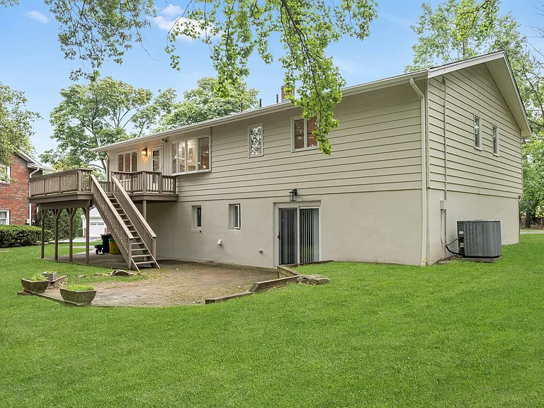 32 Rock Rd — Photo 37
