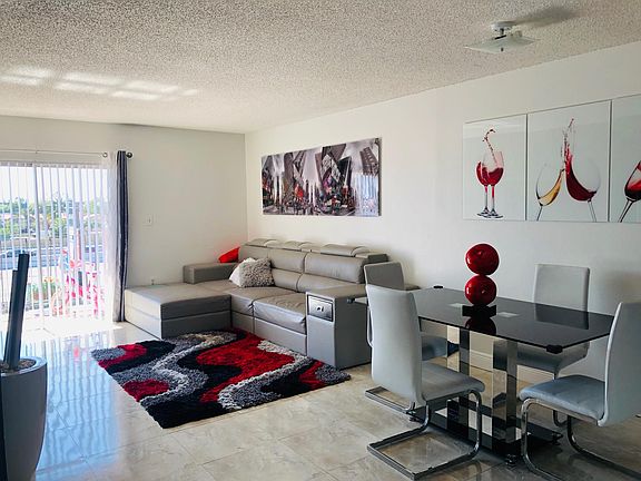 5th image of 1950 W 54th St APT 316