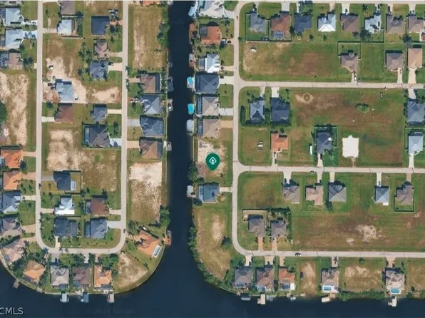 414 NW 34th Pl, Cape Coral, FL 33993