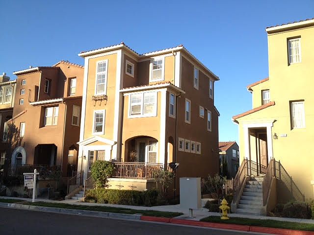 2nd image of 801 Adeline Avenue