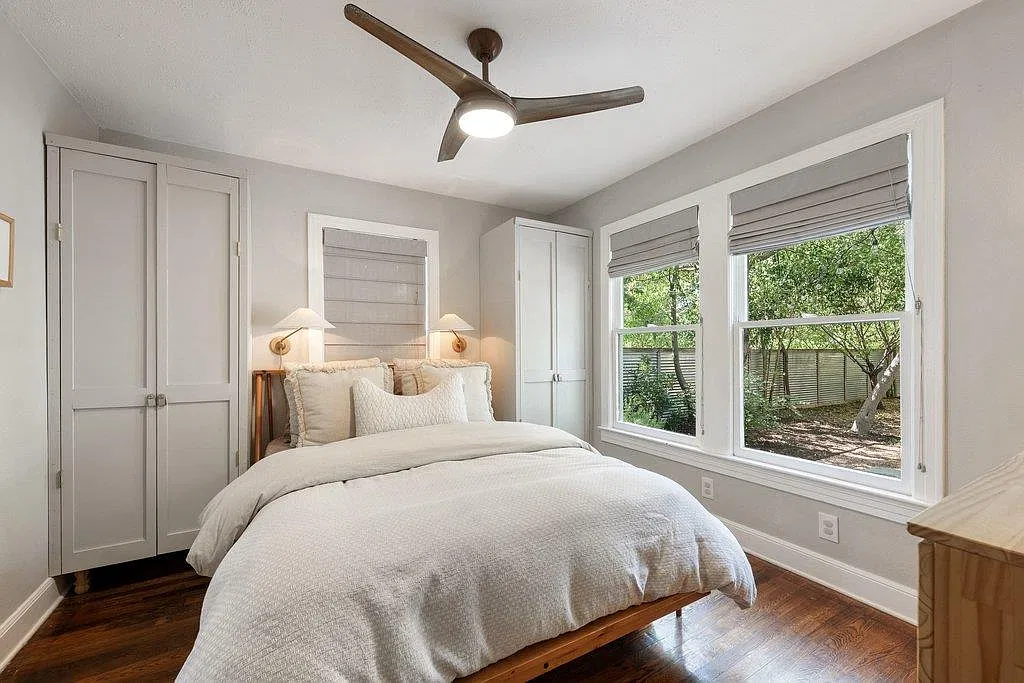 2 bed, 1.0 bath, 907 sqft, $2,750 — Photo 4