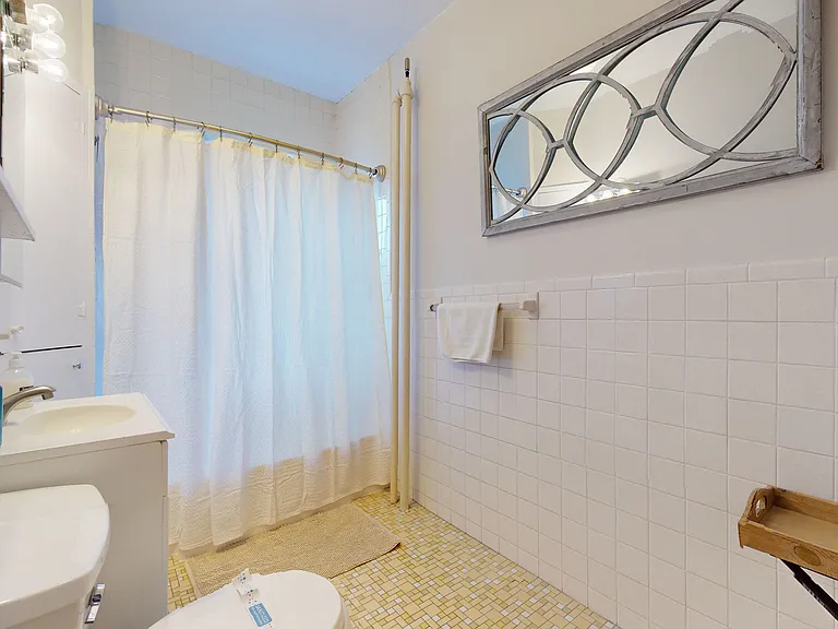 636 Washington St #4 — Photo 12