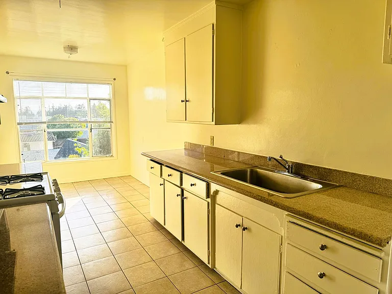 3105 High St — Photo 27