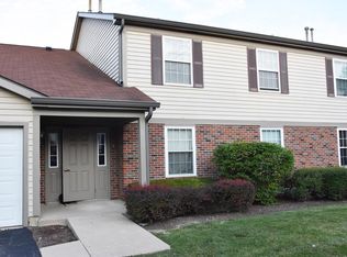 799 E Whispering Oaks Dr, Palatine, IL