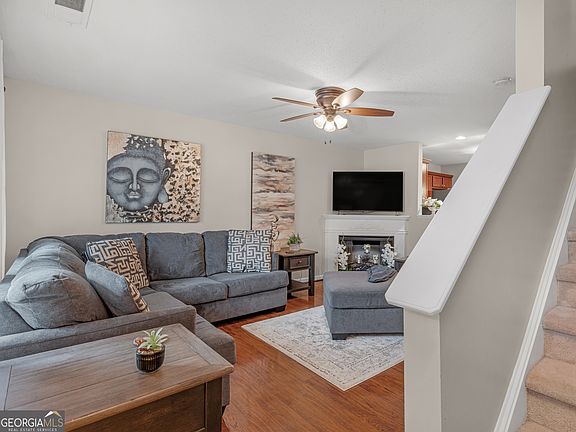 4th image of 257 Lossie Ln