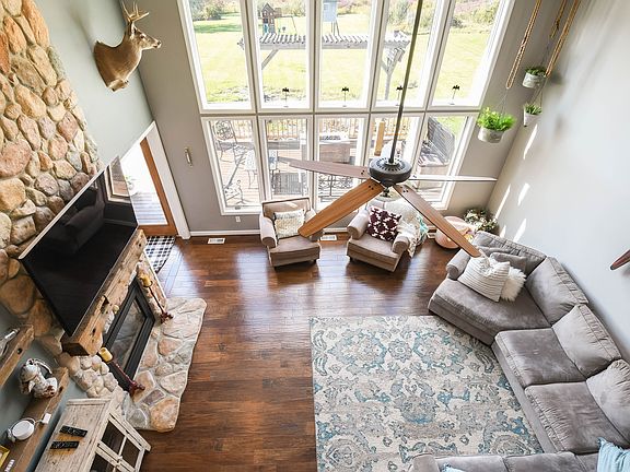 Two story Gr Rm ceiling