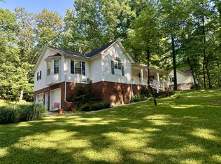 1040 Alex Dr, Lawrenceburg, TN 38464