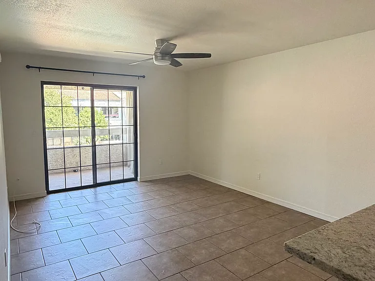 3119 W Cochise Dr #252 — Photo 11