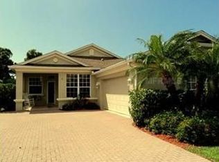 510 Eden Dr, Englewood, FL 34223