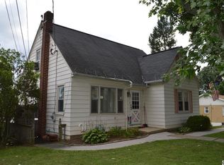 5671 Chambers Hill Rd, Harrisburg, PA 17111