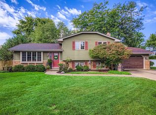 2305 Kerry Winde Dr, New Lenox, IL 60451