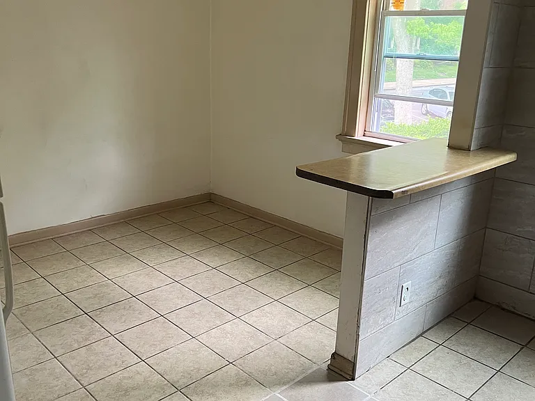 1702 E Geneva Pl #1 — Photo 11
