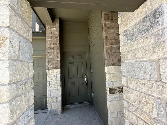 5th image of 425 Salt Springs Rd