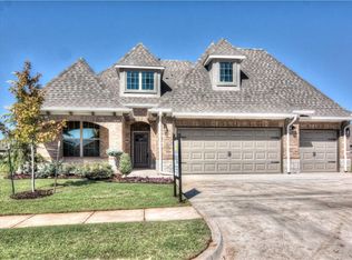 18717 Trailview Way, Edmond, OK 73012