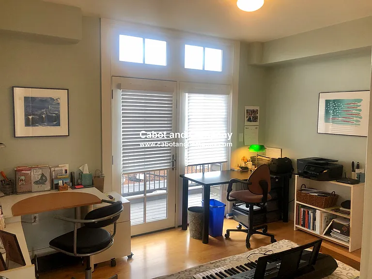 72 Hamilton St #11 — Photo 11