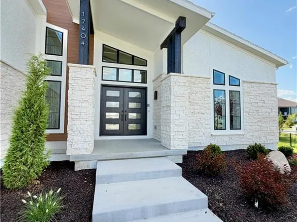 17404 Bluejacket St, Overland Park, KS 66221
