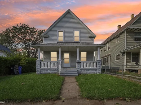 3210 W 56th St, Cleveland, OH 44102