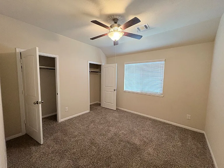 3721 Whisper Walk — Photo 13