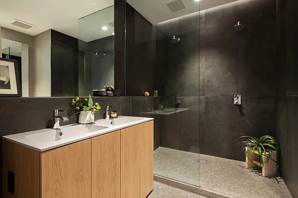 Sold by Sotheby's International Realty | media 6