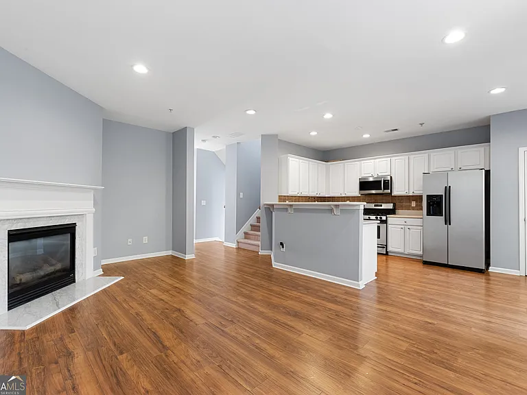 4674 Creekside Villas Way SE — Photo 9