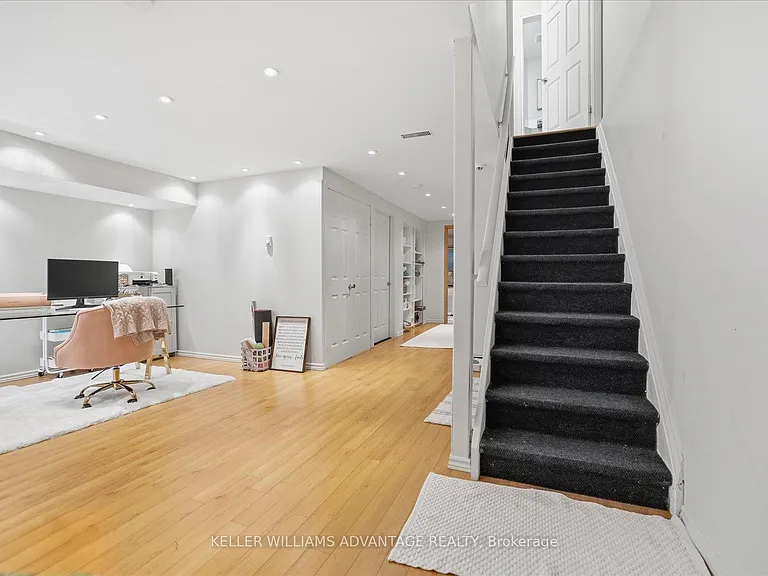46 Sarah Ashbridge Ave — Photo 33