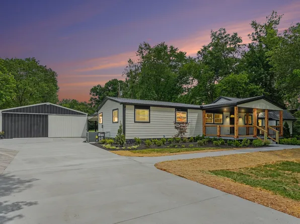 305 Martha Leeville Rd, Lebanon, TN 37090