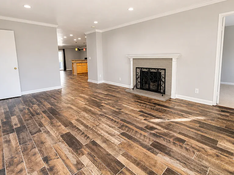 2132 Forbes Ave — Photo 7